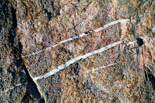 AH112706067